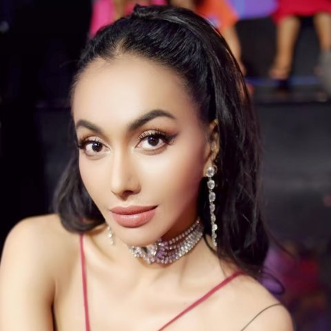 Terungkap Alasan Denada Oplas Hidung di Thailand, Potret Terbarunya Bikin Pangling & Makin Cantik