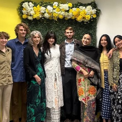 5 Potret Cantik Stephanie Poetri Berkebaya saat Dinikahi Asher di Los Angeles, Tak Pakai Cincin Karena Phobia