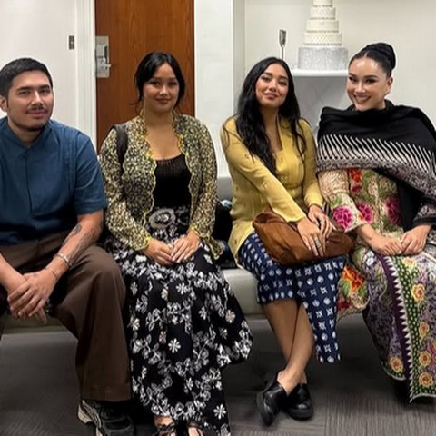 5 Potret Cantik Stephanie Poetri Berkebaya saat Dinikahi Asher di Los Angeles, Tak Pakai Cincin Karena Phobia