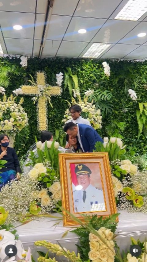 Otto Hasibuan Berduka, Para Tokoh Penting Berdatangan