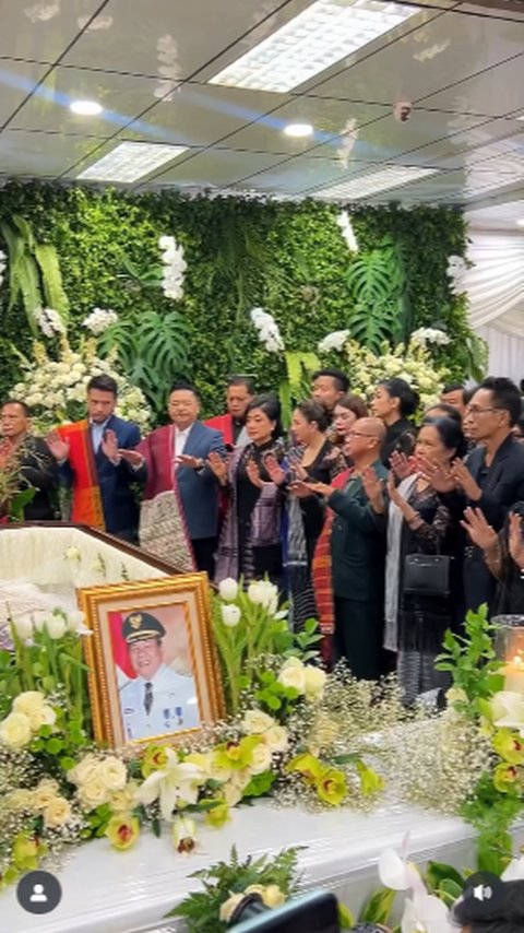 Otto Hasibuan Berduka, Para Tokoh Penting Berdatangan