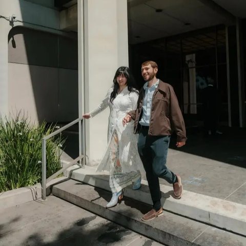 Potret Pernikahan Stephanie Poetri Anak Titi DJ, Model Kebaya Simpel Sederhana Curi Perhatian (Foto: Instagram @ti2dj)