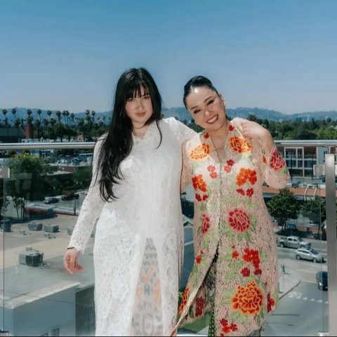 Potret Pernikahan Stephanie Poetri Anak Titi DJ, Model Kebaya Simpel Sederhana Curi Perhatian (Foto: Instagram @ti2dj)