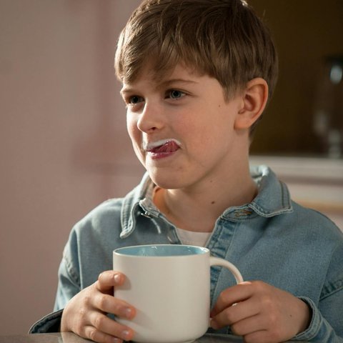 Susu dan Gizi Anak: Seberapa Penting Peran Susu dalam Tumbuh Kembang?