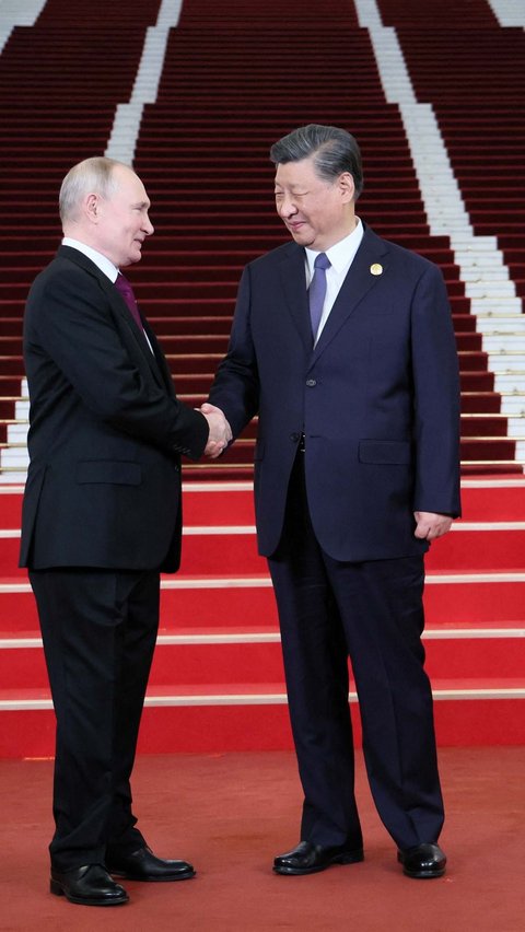 Putin dan Xi Jinping bertemu di Beijing