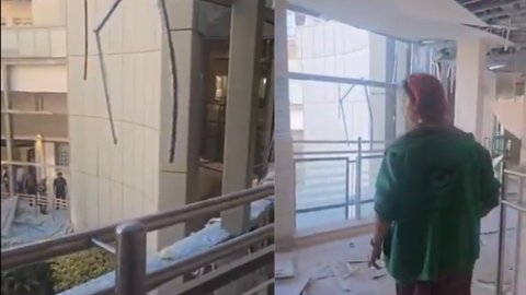 Hancur Lebur, Begini Penampakan RS Rujukan Tentara Zionis Usai Dibom Iran