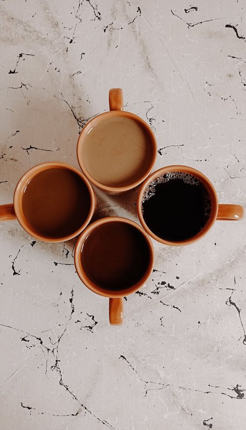 Teh VS Kopi, Mana yang Lebih Baik untuk Kesehatan Mulut dan Gigi