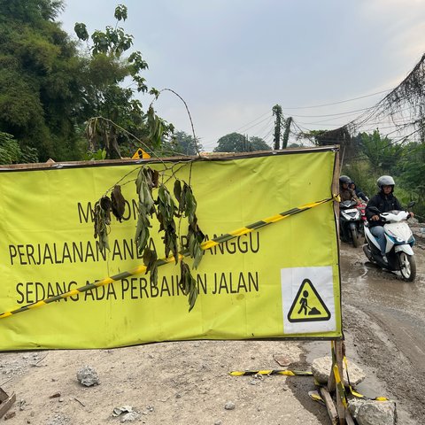 Menantang Maut di Proyek Abadi Dinas Bina Marga Kabupaten Tangerang