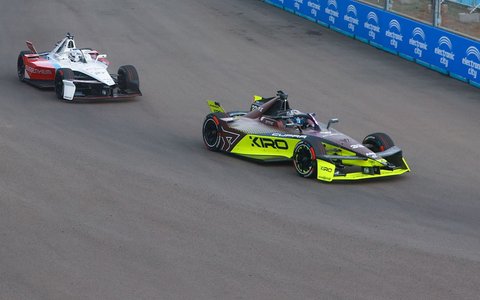 Pembalap Cupra Kiro, Dan Ticktum pada Formula E Jakarta 2025, Sabtu (21/6/2025) sore WIB