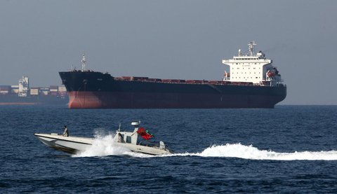 selat hormuz
