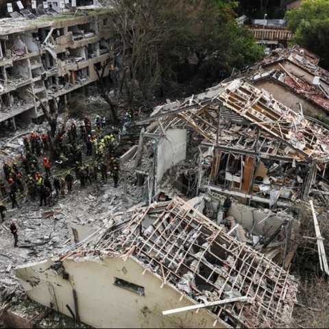 Dahsyat Iran Bayar Kontan Kebohongan Donald Trump, Rudalnya Kembali Porak-Porandakan Israel