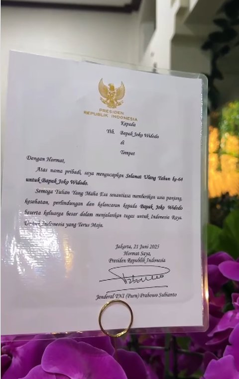 Karangan Bunga Prabowo untuk Jokowi