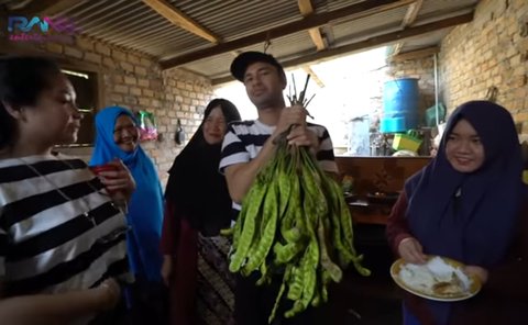 7 Potret Dapur Outdoor Mbak Lala Pengasuh Rafathar di Kampung Halaman, Rumah Super Luas Buat Raffi & Nagita Melongo