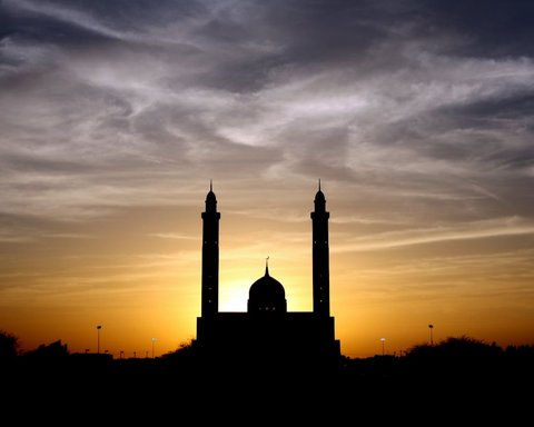 Ilustrasi Masjid Pagi di Idul Adha