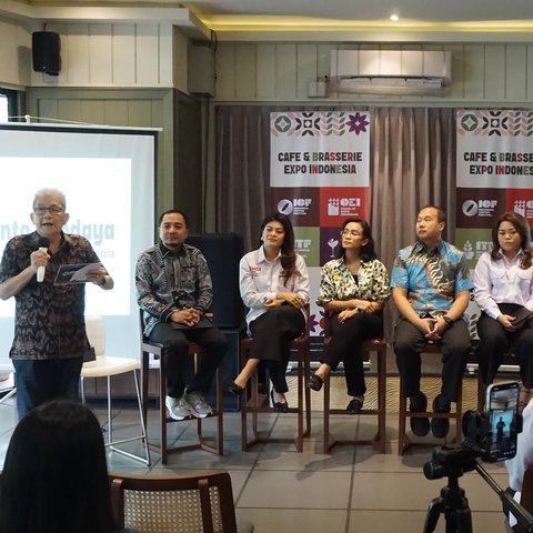 konferensi pers pameran kopi