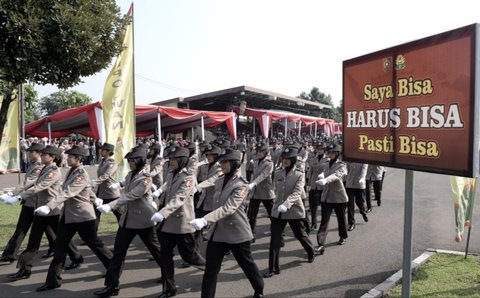 593 Bakomsus Ketahanan Pangan dan Kesehatan-Gizi Polri Selesai Pendidikan