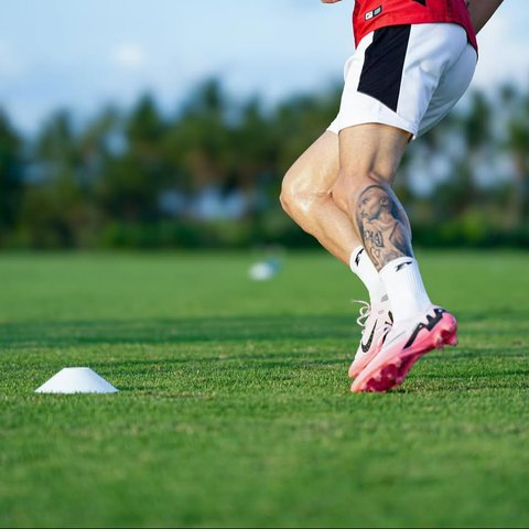 Dari Lapangan ke Fashion Statement, Justin Hubner dan Sepatu Rp4 Juta-nya yang Bikin Ngiler Pecinta Bola