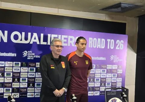 Pelatih China Branko Ivankovic (Liputan6.com/Thomas)