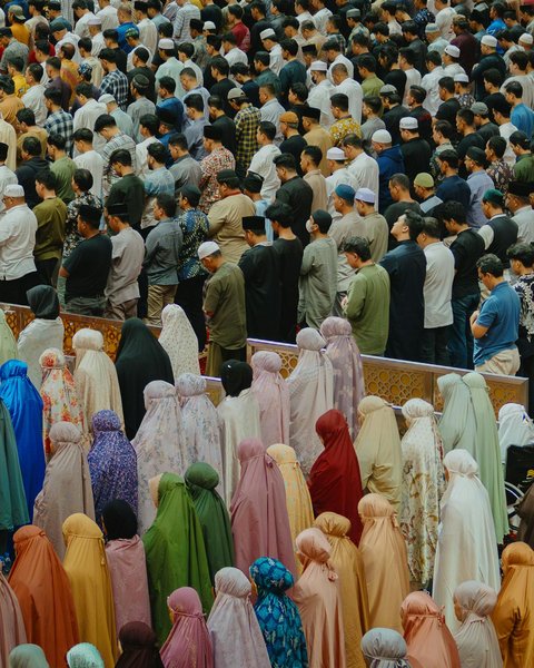 Ilustrasi Sholat Idul Adha Berjamaah