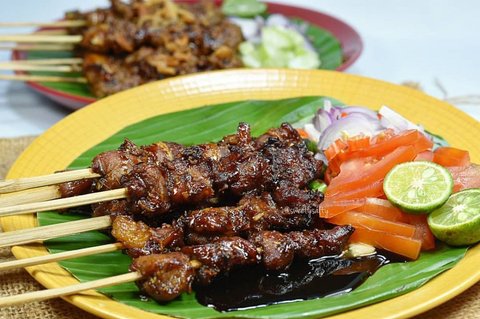 sepiring sate kambing. (Liputan6.com/IG/sweetysalty)