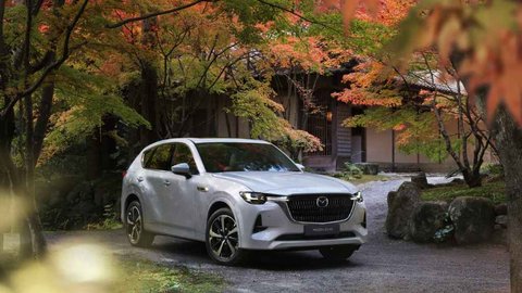 Mazda CX-60 disebut-sebut memiliki keunggulan dibandingkan model CX-50 (Carscoops).