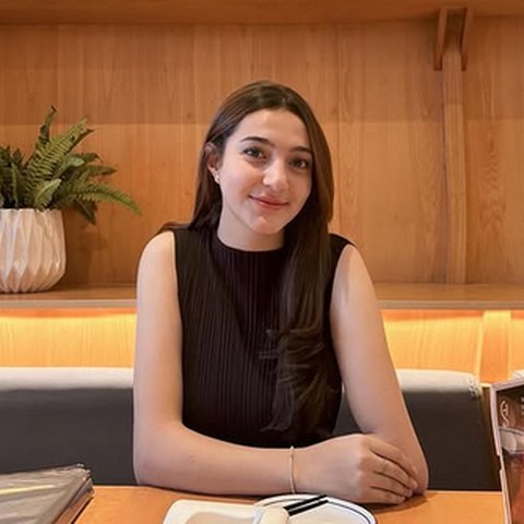 5 Potret Cantik Amanda Lucson, Aktris Muda Berbakat dan Model yang Kini jadi Sorotan