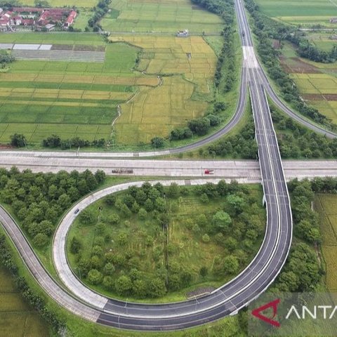 PT Jasa Marga Tbk membagikan dividen Rp1,13 triliun dan mengangkat Rivan Achmad Purwantono sebagai Direktur Utama dalam RUPST.