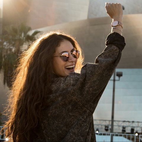 Ilustrasi motivasi, inspirasi, semangat. (Photo by Jeremy Bishop on Unsplash)