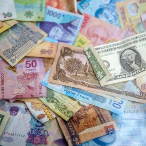 Ilustrasi uang (unsplash)