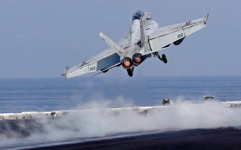 jet tempur as