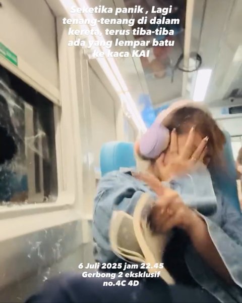 kereta sancaka dilempar batu