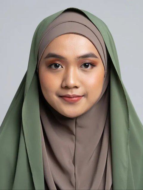 Model Hijab Layer Simpel Biar Penampilan Nggak Terlihat Tua