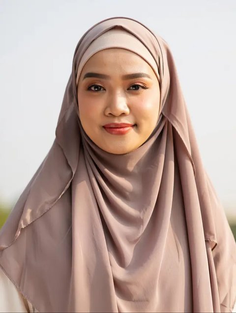 Model Hijab Layer Simpel Biar Penampilan Nggak Terlihat Tua