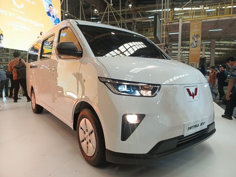 Selain Binguo EV yang mendapat pembaruan, Wuling kini memasuki segmen komersial dengan menghadirkan Mitra EV.