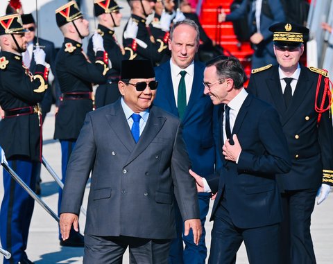 Prabowo Tiba di Paris untuk Hadiri Bastille Day