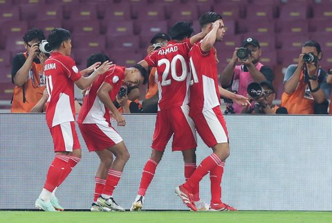 Pesepak bola Timnas Indonesia U-23 pada pertandingan Grup A Kejuaraan ASEAN U-23 2025 di Stadion Utama Gelora Bung Karno Jakarta, Selasa. (15/07/2025).