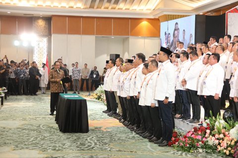 Mendagri Tito Kukuhkan Dewan Pengurus APKASI Masa Bakti 2025&ndash;2030