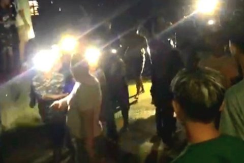 Banjir bandang di Bone Bolango merenggut nyawa dua mahasiswa UNG yang sedang KKN, sementara satu lainnya masih hilang dan beberapa mengalami luka-luka.