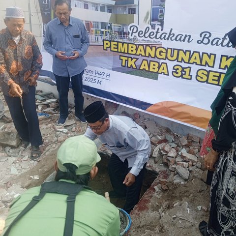 Peletakan batu pertama pembangunan TK Muhammadiyah