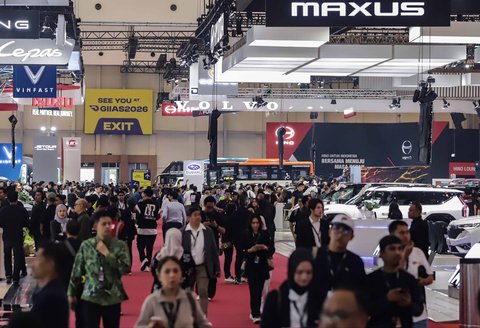 Suasana  Gaikindo Indonesia International Auto Show (GIIAS) 2025 di ICE BSD, Tangerang, Rabu (23/07/2025).