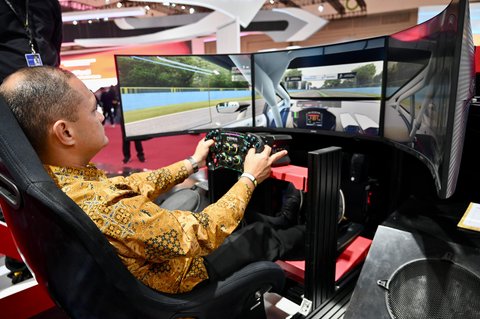 Keseruan Booth Pertamina di GIIAS 2025.