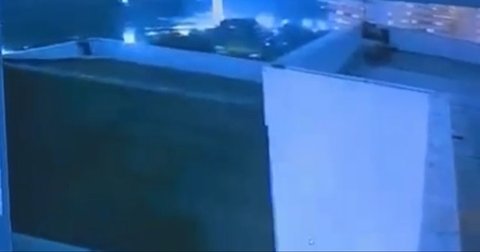 Rekaman CCTV diplomat muda ADP di atas gedung kemenlu