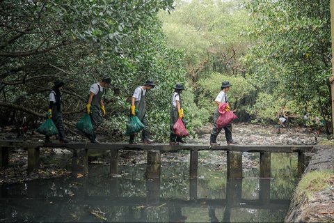 BRI Jaga Ekosistem Lewat Bersih-Bersih Sungai & Kesadaran Pengelolaan Sampah