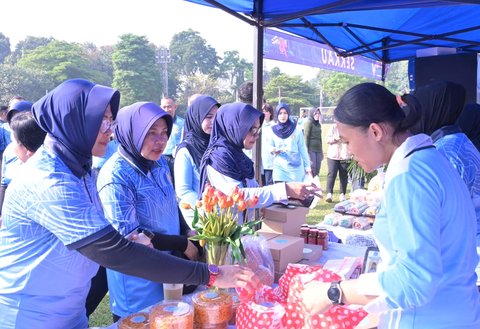 bazar murah tni au