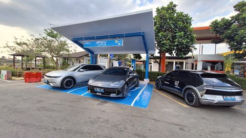 Hitung Biaya Isi Baterai Mobil Listrik Hyundai dari Jakarta ke Semarang (Arief A/Liputan6.com)