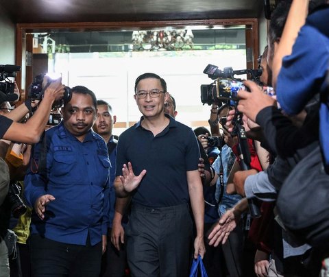 Tom Lembong menjalani sidang pembacaan dakwaan terkait kasus dugaan impor gula di Pengadilan Tipikor, Jakarta, Kamis (6/3/2025).
