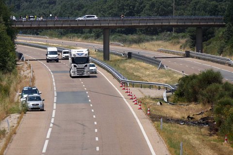 lokasi kecelakaan tempat penyerang Liverpool Diogo Jota dan saudaranya Andre Felipe meninggal dalam kecelakaan mobil di dekat Cernadilla, provinsi Zamora, di Spanyol, (03/07/2025).