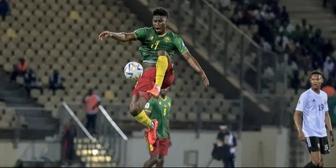 Carlos Baleba diincar Manchester United (AFP)