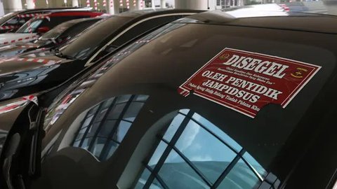 Terkait total nilai dari barang yang disita masih dilakukan penghitungan. (merdeka.com/Arie Basuki)