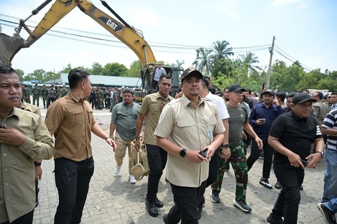 Bobby Nasution Bersama Forkopimda Pimpin Pembongkaran Diskotek Sarang Narkoba